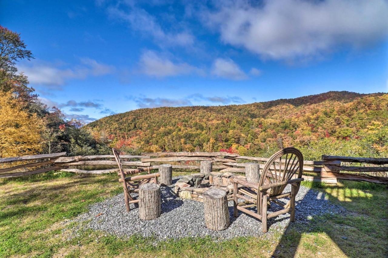 Hilltop Cabin On 5 Acres With Hot Tub And Waterfall! Bryson City Exteriör bild
