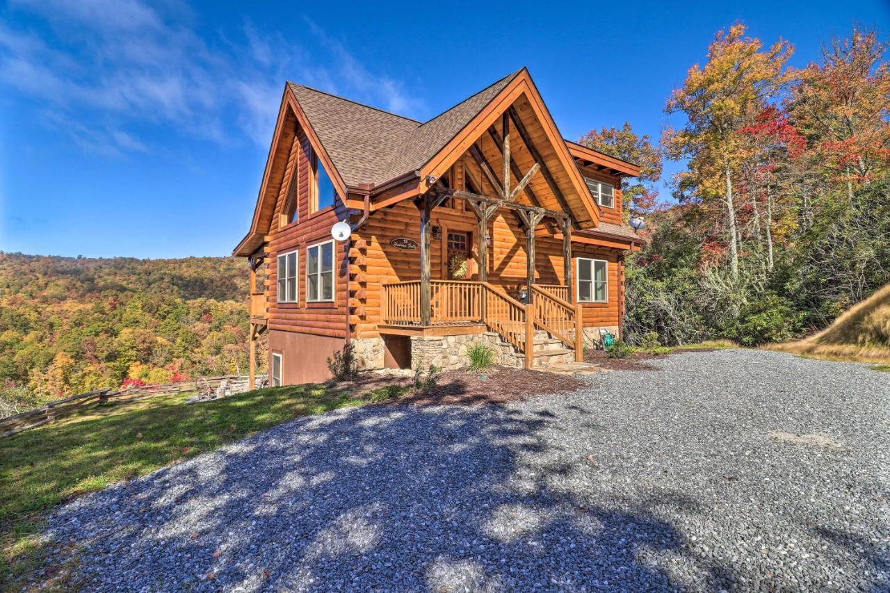 Hilltop Cabin On 5 Acres With Hot Tub And Waterfall! Bryson City Exteriör bild